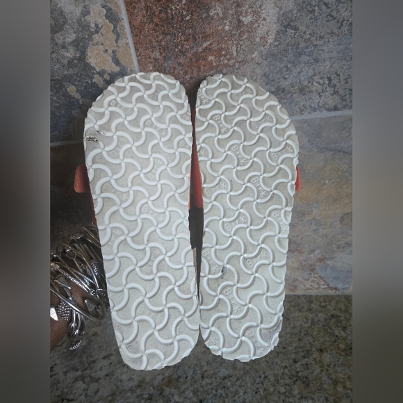 EVA Birki’s by Birkenstock Orange Slide Sandals | EU 40 | US 9–9.5 - Picture 8 of 8